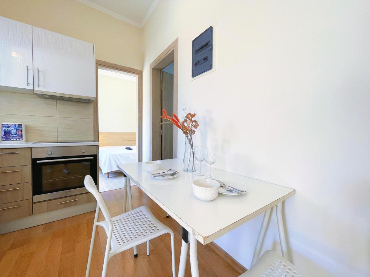 Wsd Luxury Stylish 1Bd Apt With City View Balcony Атина Екстериор снимка