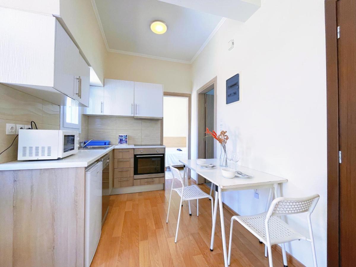 Wsd Luxury Stylish 1Bd Apt With City View Balcony Атина Екстериор снимка